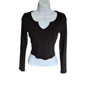 Black Long Sleeve Junior’s Top